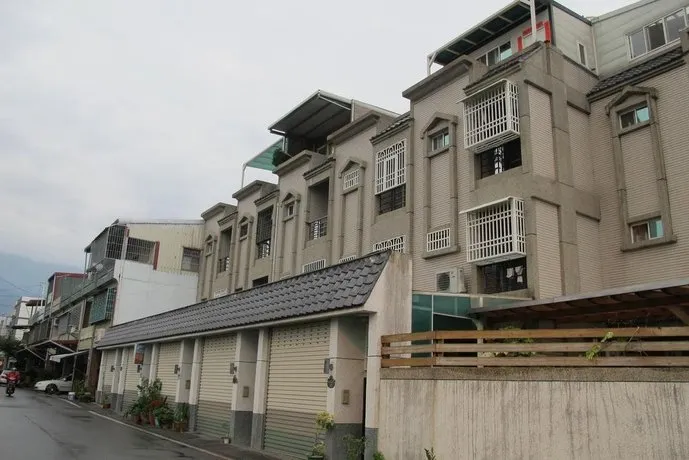 Yaya House Jian Branch - Image 1
