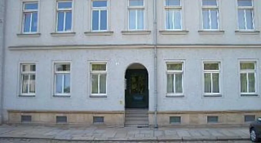 A Bed Privatzimmer Dresden Nichtraucherpension - Image 1