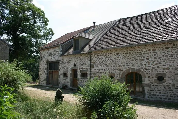 Champ de la Fontaine - Image 1
