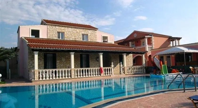 Blue Sky Apartments - Image 1