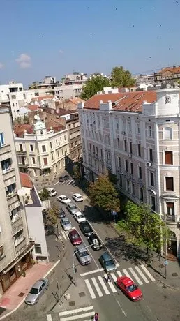 Studio Lara - Image 1