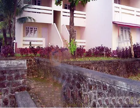 Hotel Landmark - Image 1