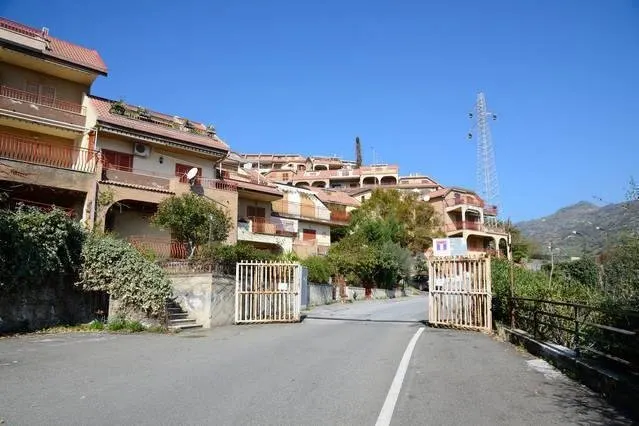 Taormina's beautiful view - Image 1