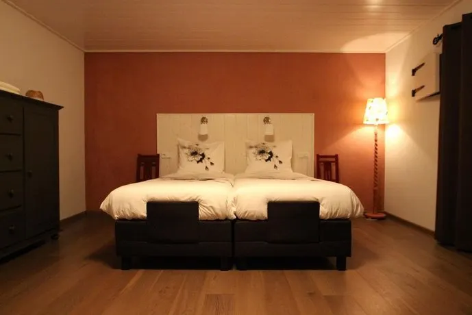 Ruigenhof Bed & Breakfast - Image 1