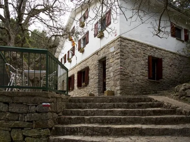 Refugi Caro UEC - Image 1