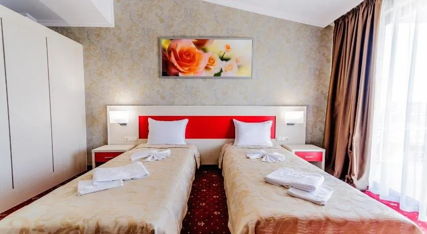 Hotel Alisa - Image 1