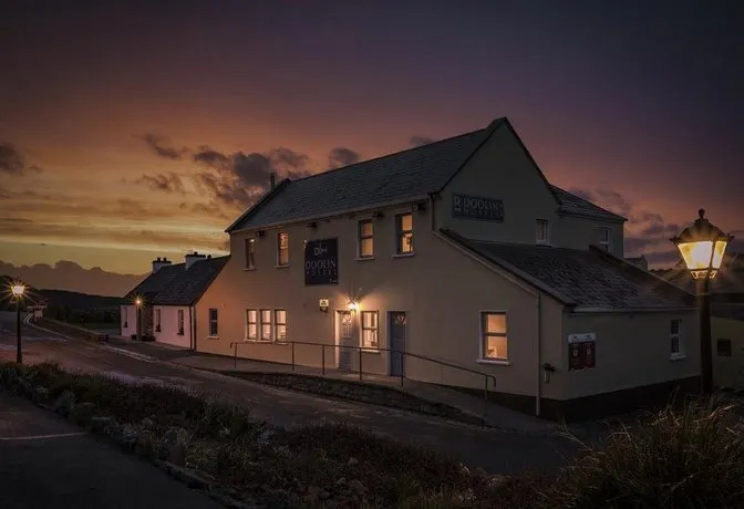 Doolin Hostel - Image 1
