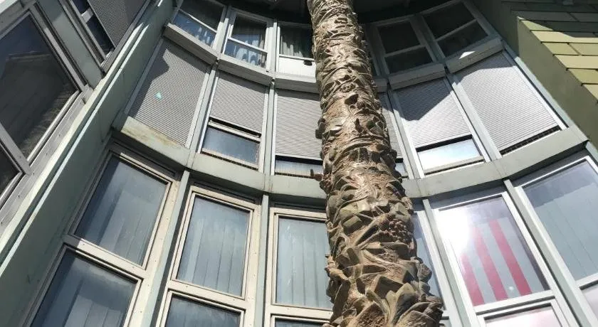Premium Home - Image 1