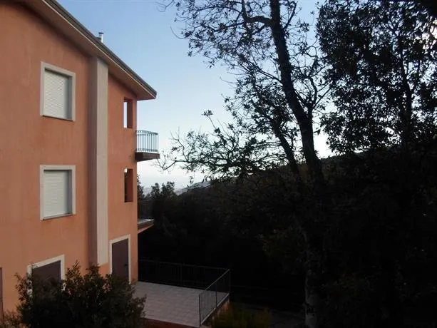 Cortemalis Hostel - Image 1