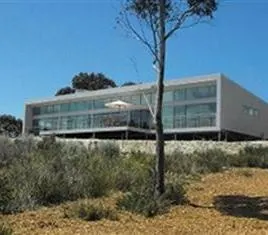 Sunset Bay Escape - Image 1