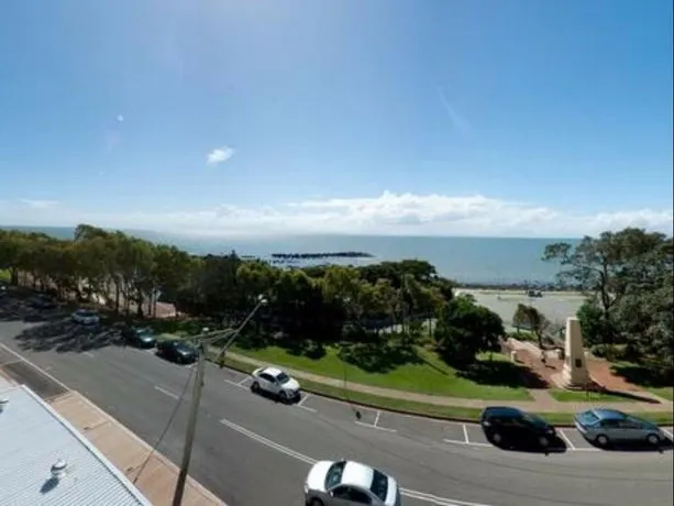 Unbelievable Views of Moreton Bay - Image 1