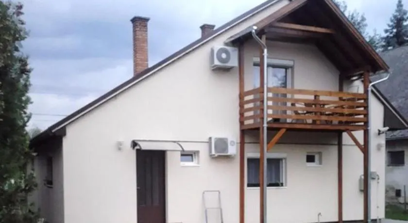 Dianett Apartmanház - Image 1