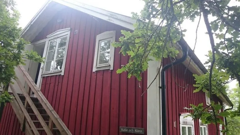 RäVSTENS STUGBY - Image 1