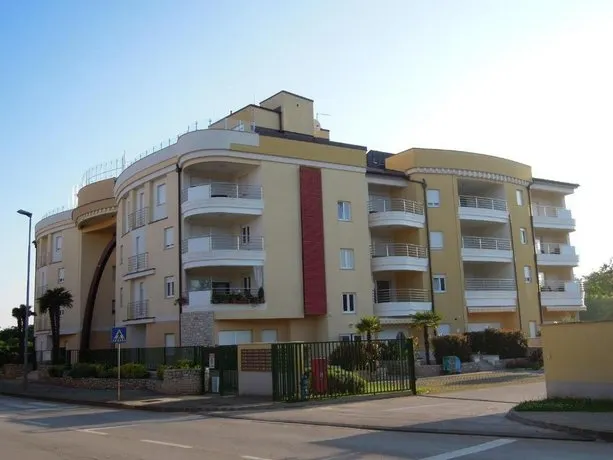 Sea View Apartment & Park View Apartment Bruno Umag - Image 1