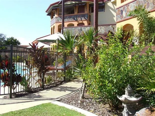Nirvana Luxor Boutique Resort & Retreat Coolum Beach - Image 1