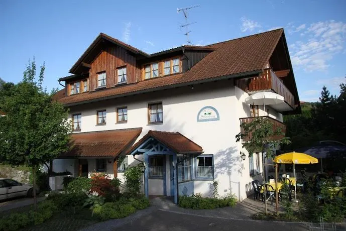Cafe Pension Sternberg - Image 1