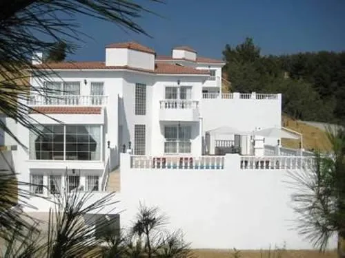 Long Beach Bay View Villas - Image 1