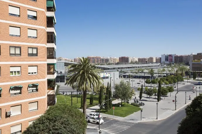 SingularStays Sorolla - Image 1