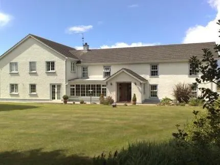 Oakfield B&B - Image 1