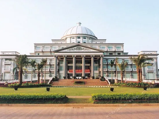 Meishi Mayflower International Golf Club Hotel Haikou - Image 1