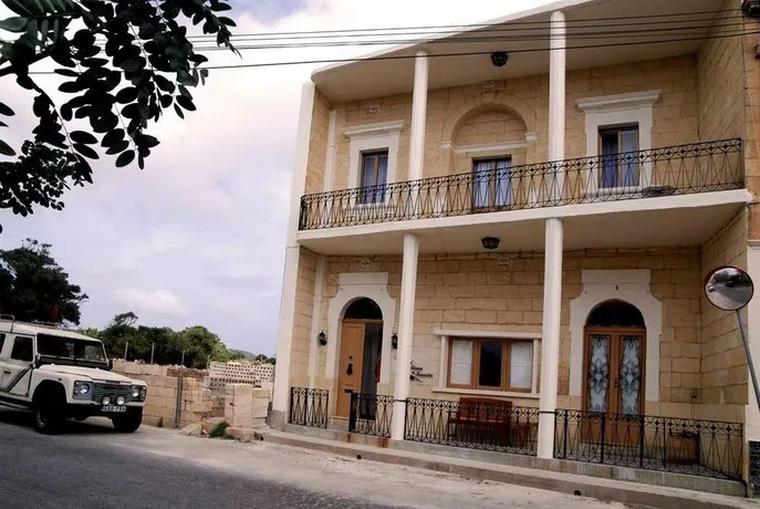 Anna Karistu Accommodation - Image 1