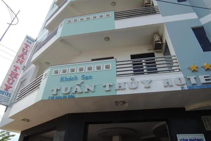 Tuan Thuy Hotel - Image 1