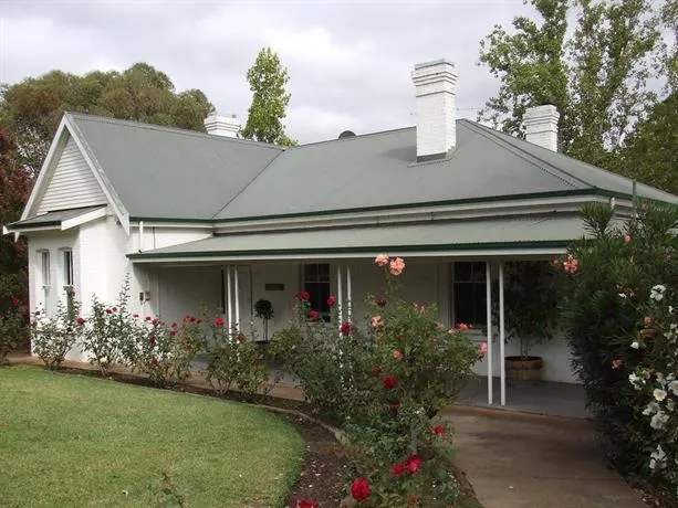 Woodlands of Bridgetown Bed & Breakfast - Image 1