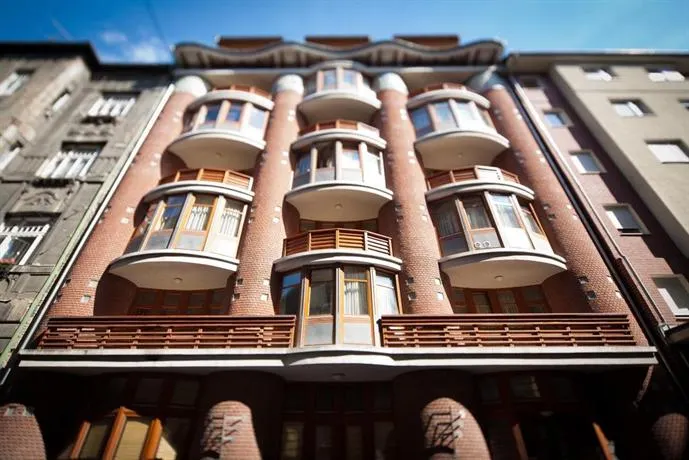 Prime Apartments - Image 1