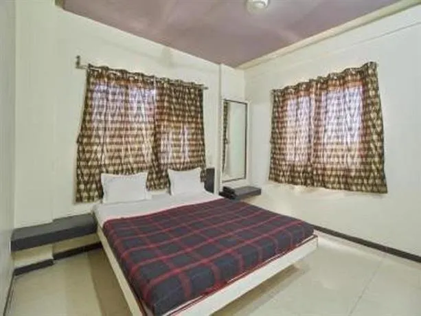 Hotel Namrata Residence - Image 1