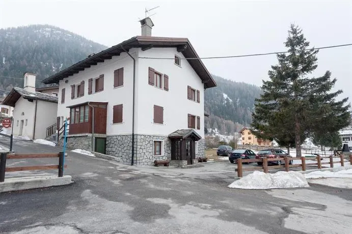Maison Perron - Image 1