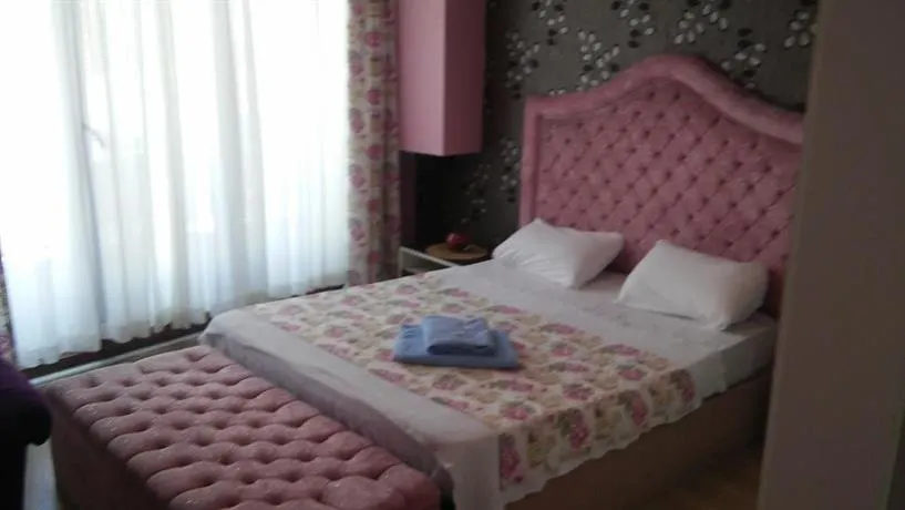 Taxim Rent Suites - Image 1