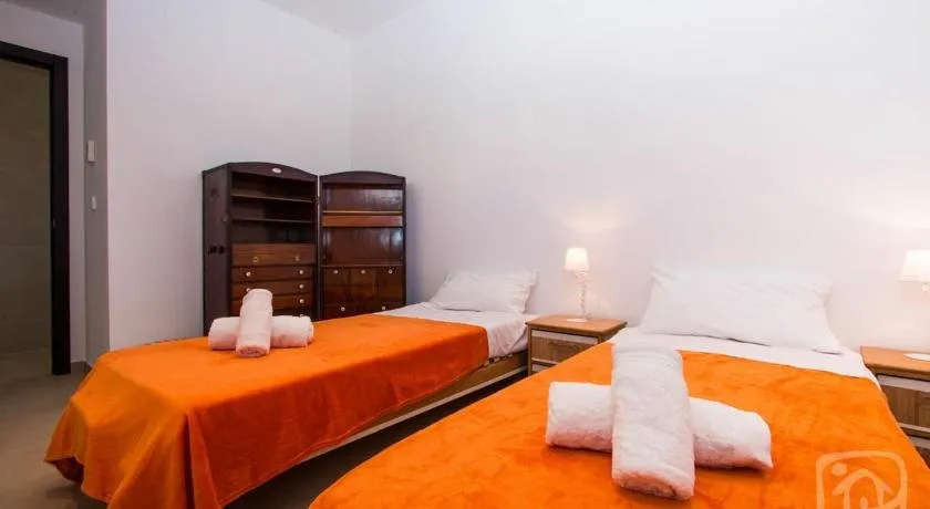 Abahana Villas Chelha - Image 1