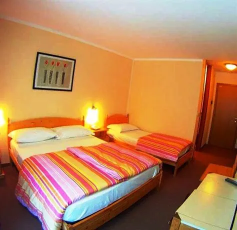 Hotel Canin - Image 1