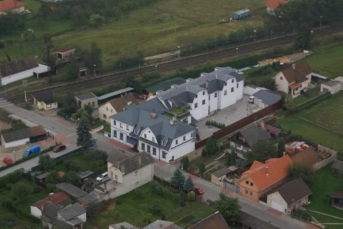 Hotel Jizera - Image 1