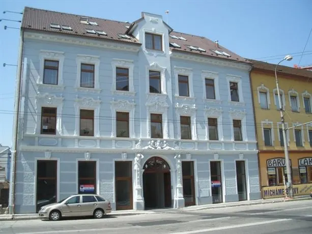 A3 Hotel - Image 1