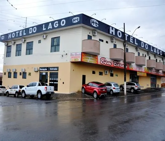 Hotel Lago - Image 1