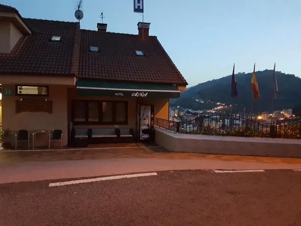 Hotel Ana - Image 1