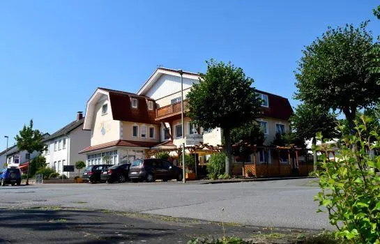 Landhotel Stein - Image 1