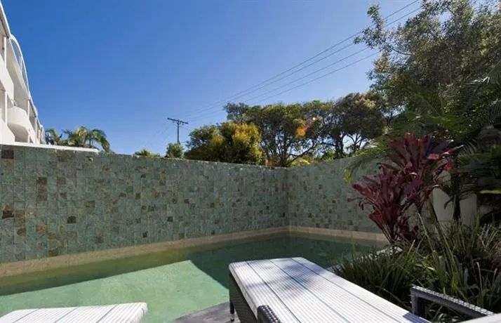 Douglas Street Sunshine Beach - Image 1