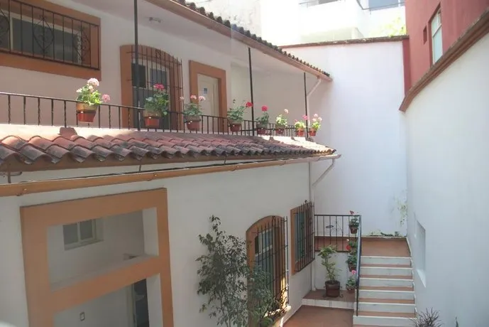 Hotel del Centro - Image 1