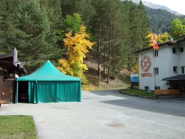Pensiun Lischana - Image 1