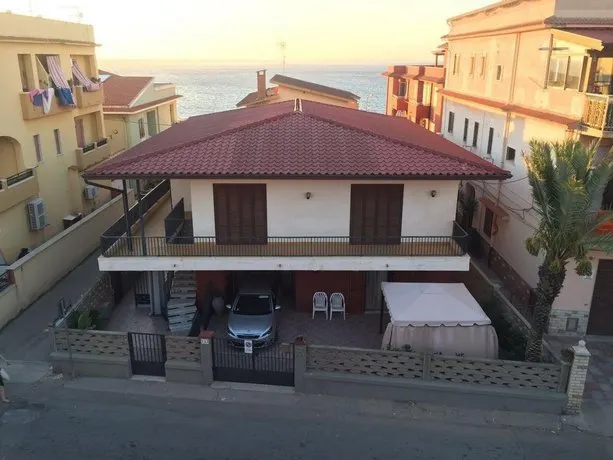 Casa Rosa - Image 1