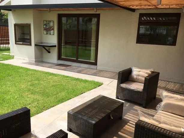 Casa Vitacura Host - Image 1