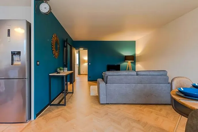 Cosy flat in Disneyland BMYGUEST - Image 1