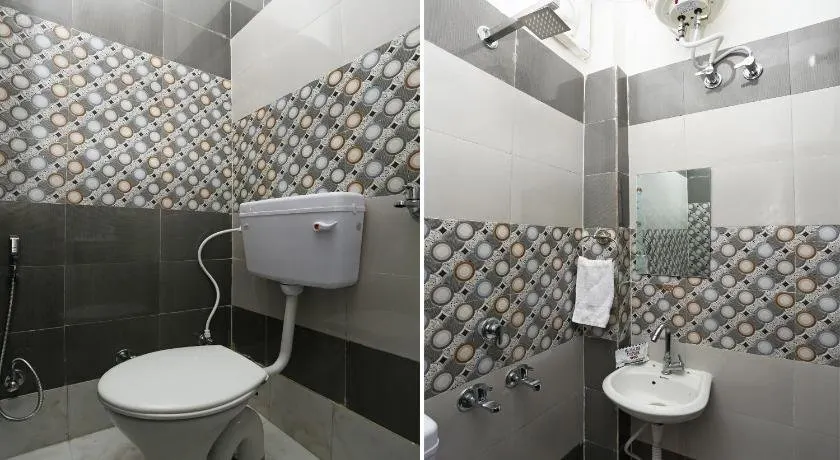 Hotel O Blue Moon - Image 1