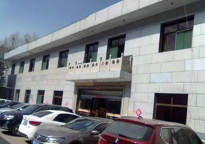 WUTAISHAN CHAOYANG HOTEL - Image 1