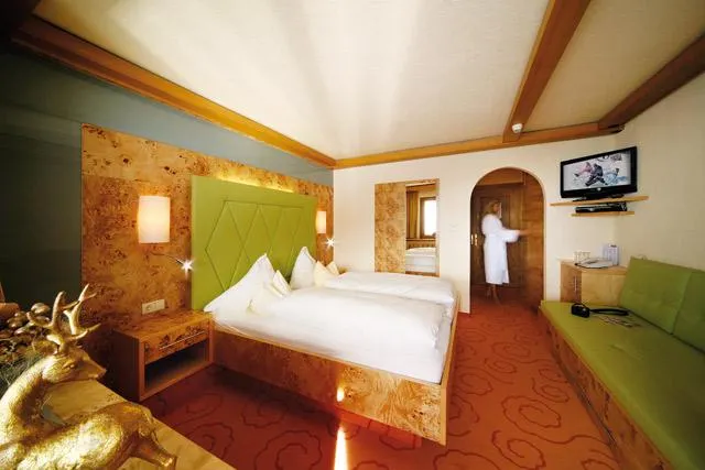 Sporthotel Ideal - Image 1