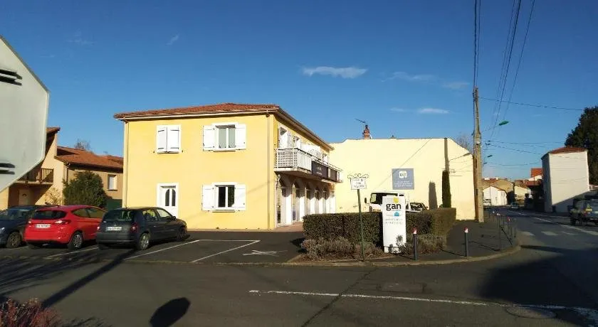 logis SAINT AUSTREMOINE - Image 1
