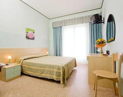 Hotel Eden - Image 1