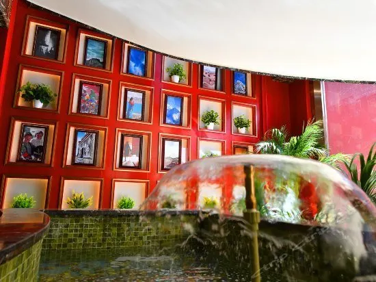 Thangka Hotel - Image 1